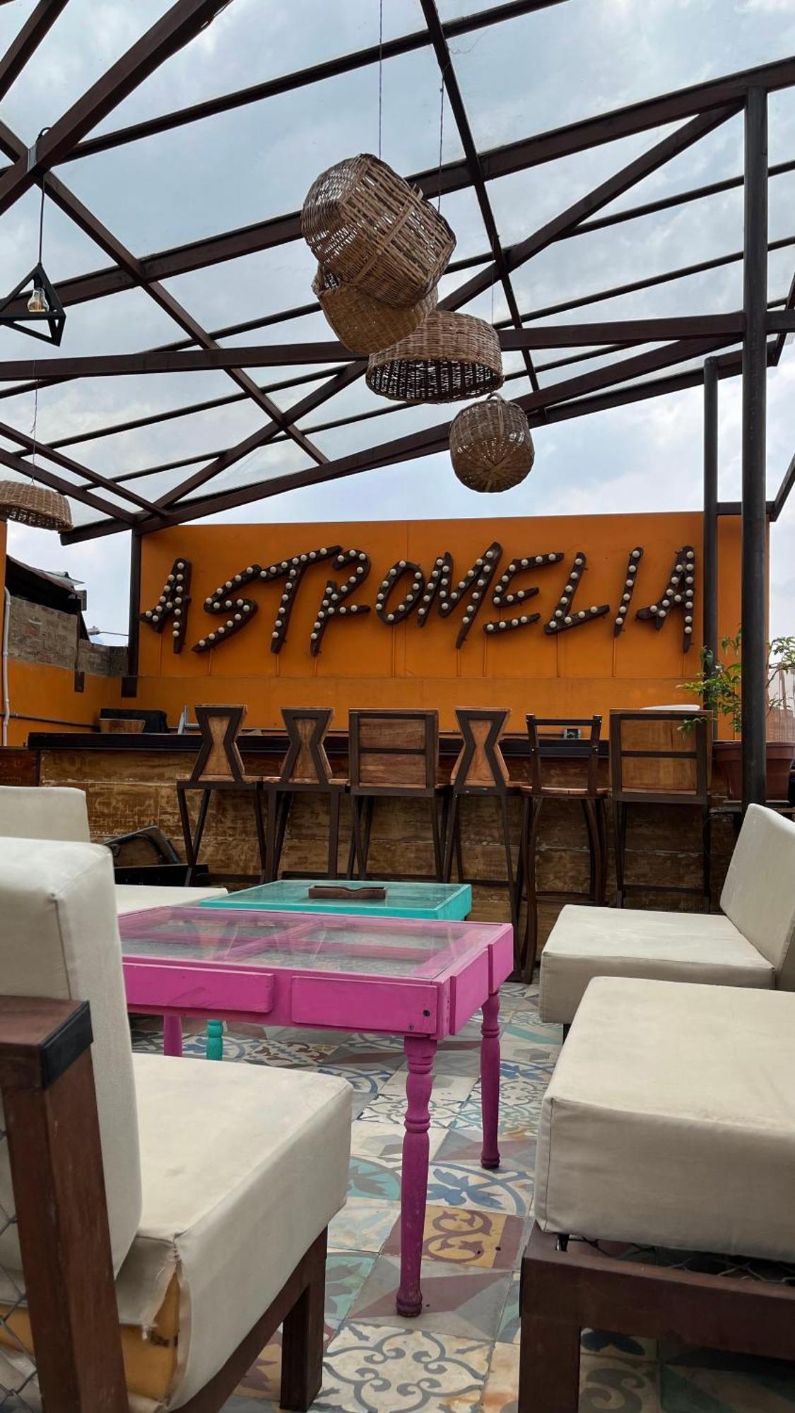Hostal Casa Astromelia Bogotá Exteriör bild