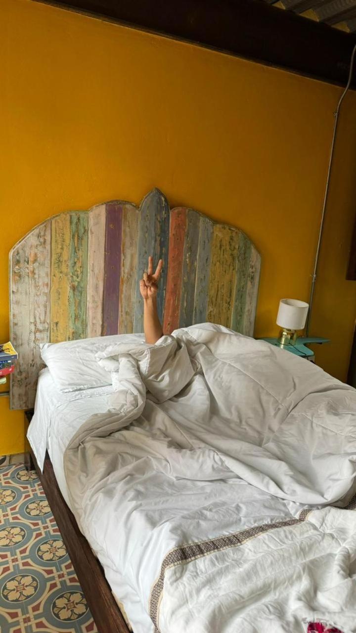 Hostal Casa Astromelia Bogotá Exteriör bild