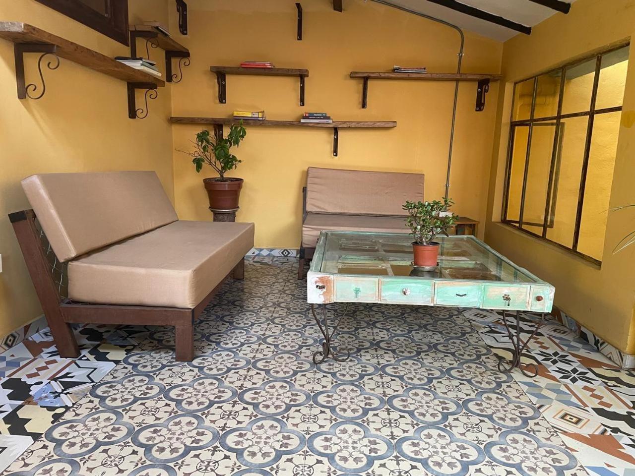 Hostal Casa Astromelia Bogotá Exteriör bild